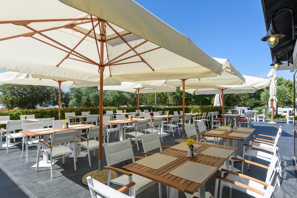 Vacanceselect Premium Lodge Polari Ровинь Экстерьер фото