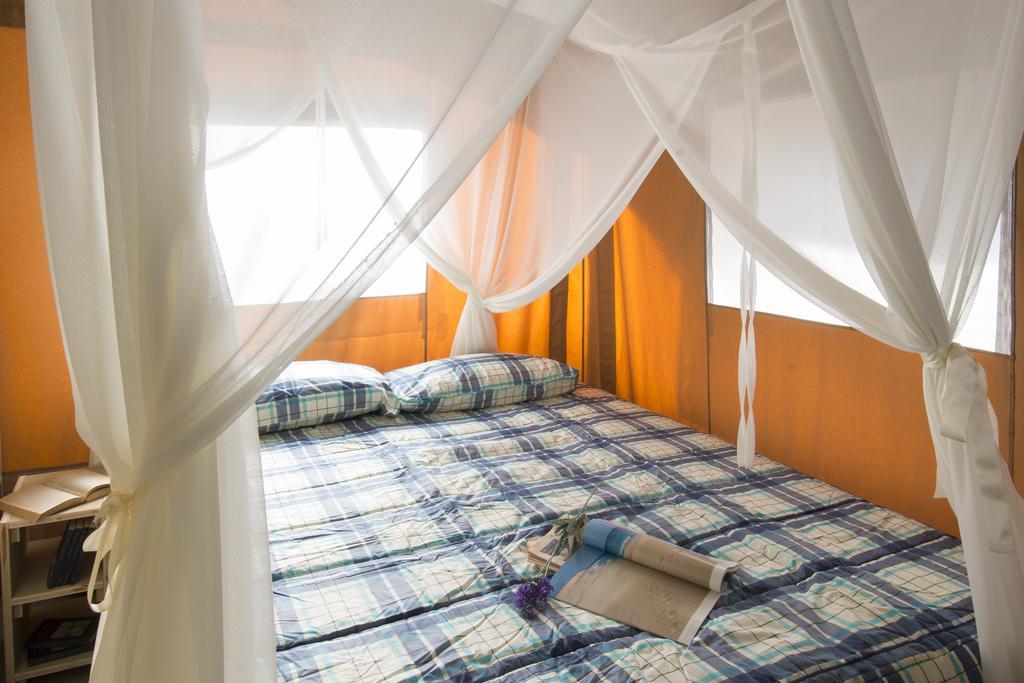Vacanceselect Premium Lodge Polari Ровинь Экстерьер фото